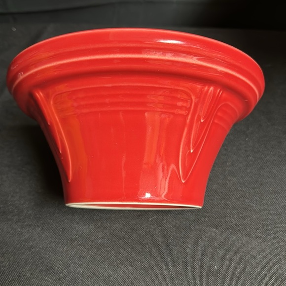 Fiestaware Scarlet Red Hostess Serving Bowl 40oz - Picture 4 of 7